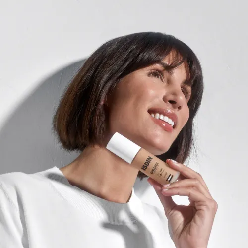 ISDIN JUMESTUSKREEM COVERAGE SPF50+ 30G 3.0 SAND - Tootepilt 3