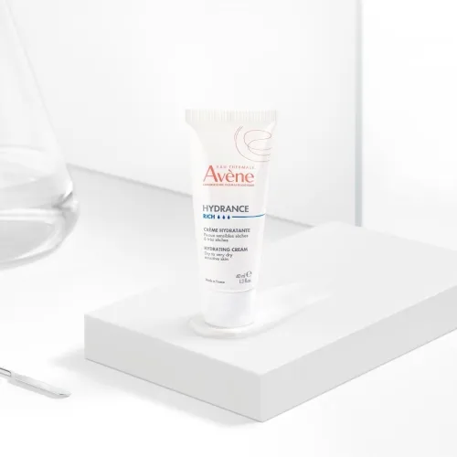 AVENE HYDRANCE RICH NÄOKREEM NIISUTAV KUIVALE NAHALE 40ML - Tootepilt 1