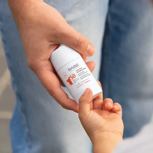BABE PEDIATRIC PÄIKESEKAITSEPULK NÄOLE 30G - Tootepilt 4